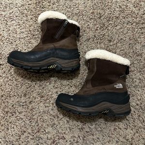 North Face Womens 8 Insulated Warm Waterproof Winter Boots